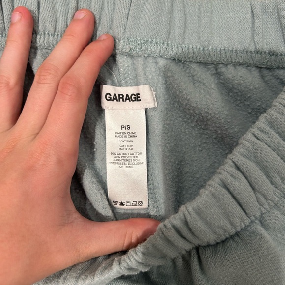 Green Sweats - Picture 2 of 5